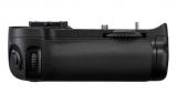 NIKON MB-D11 pro D7000