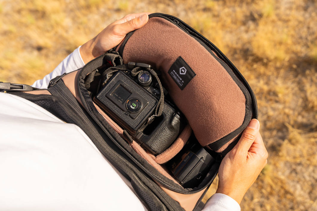WANDRD ROGUE Sling 6L Atacama Clay