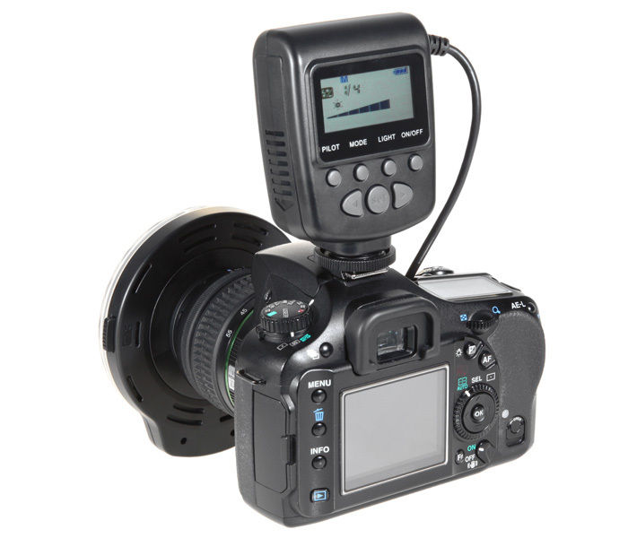 Makroblesk Meike FC-110 macro blesk pro Nikon