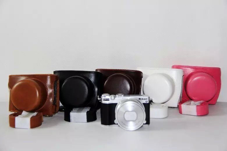 Kožené pouzdro pro NIKON J5 černé