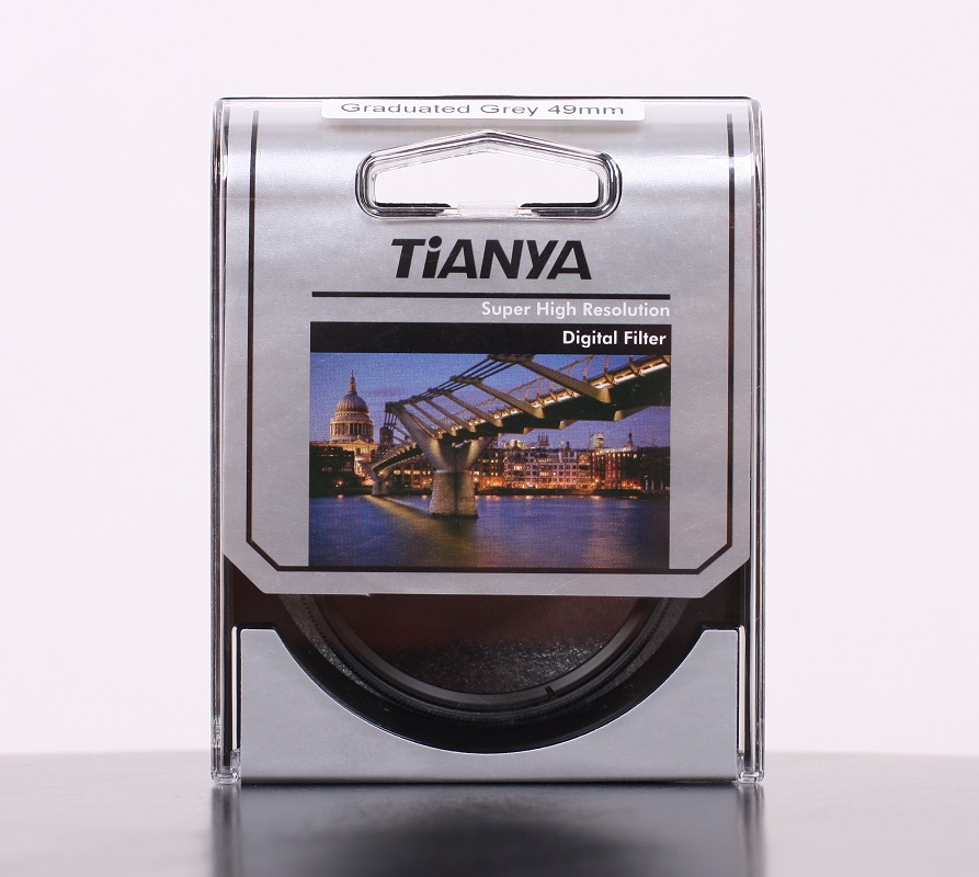 Tianya Neutrálně šedý přechodový filtr ND4 77mm