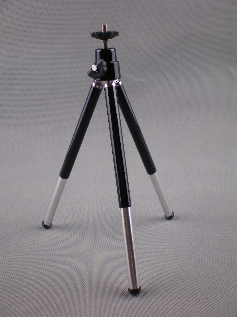 SET - fotostan 50x50x50, 4x barevné pozadí, 2x 50W lampa, stativ a držák