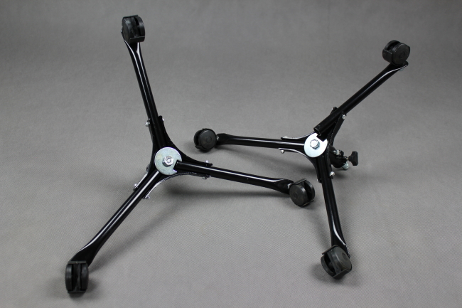 Studiový stativ na kolečkách