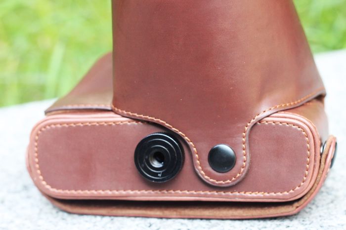 Kožené pouzdro pro fotoaparát Olympus PEN E-P3 bílé