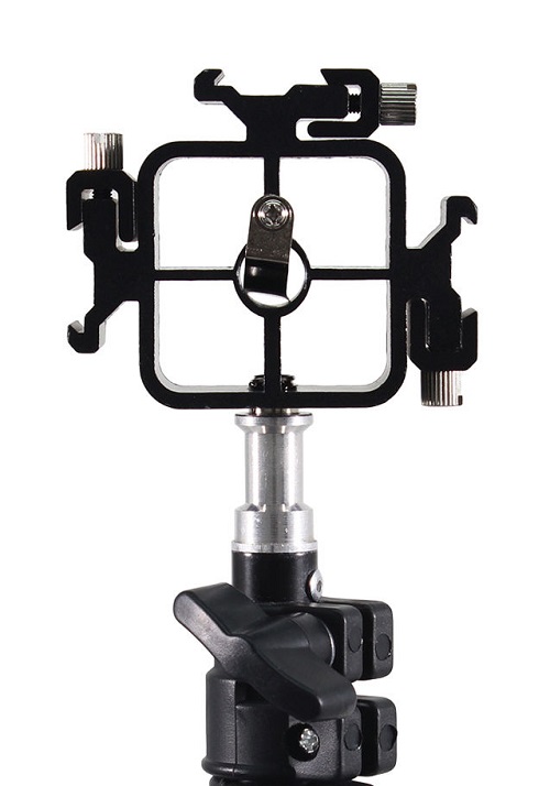 Držák až 3 systémových blesků