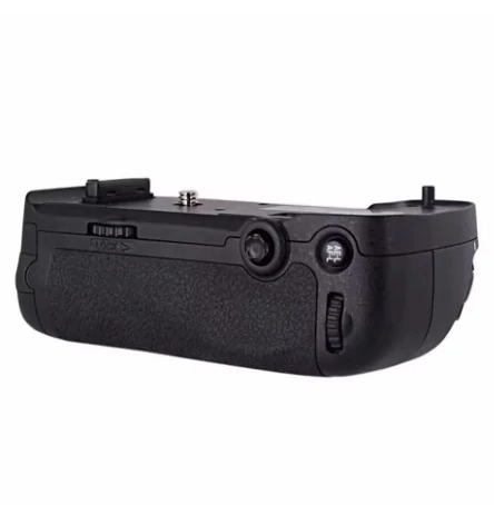 Bateriový grip Meike pro Nikon D750 se spouští 