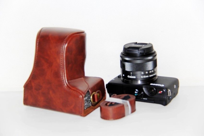 Kožené pouzdro pro CANON EOS M10 tmavě hnědé