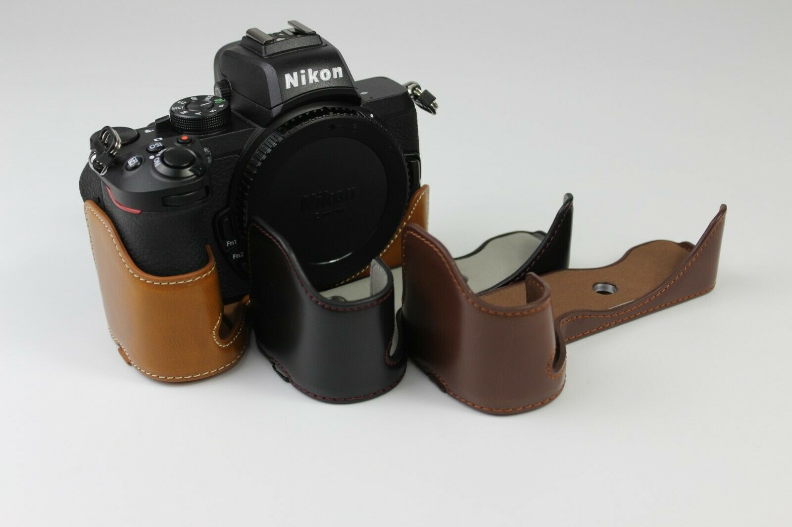 Kožené pouzdro pro Nikon Z 50 černé