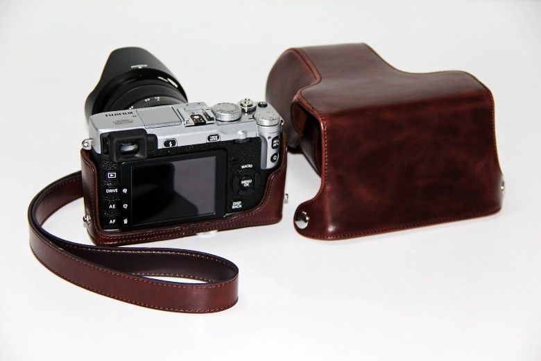 Kožené pouzdro pro FUJIFILM X-E2 tmavě hnědé