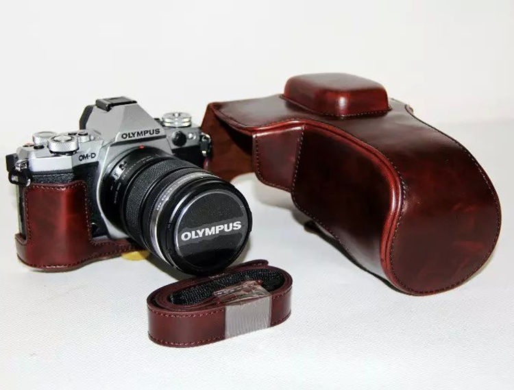 Kožené pouzdro pro OLYMPUS OM-D E-M5 MARK II tmavě hnědé