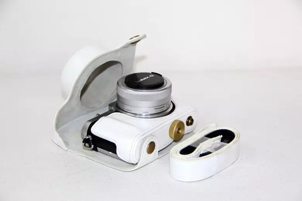 Kožené pouzdro pro PANASONIC LUMIX DMC-GF7 / GF8 bílé