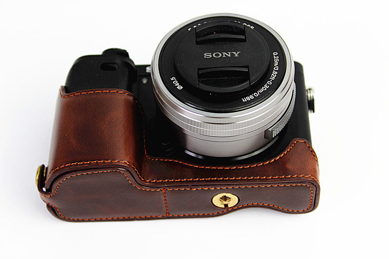 Kožené pouzdro pro SONY ALPHA A6000 / A6300 tmavě hnědé
