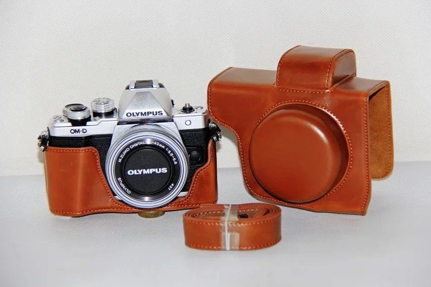 Kožené pouzdro pro OLYMPUS OM-D E-M10 MARK III hnědé