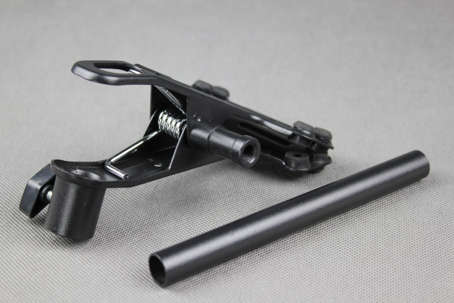 Svěrka pro upevnění  příslušenství