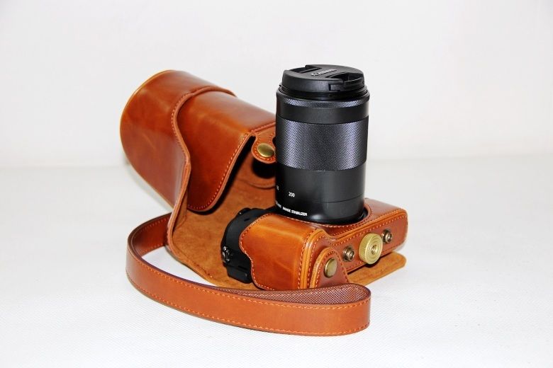 Kožené pouzdro pro CANON EOS M3 hnědé