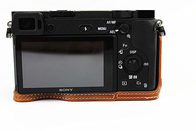 Kožené pouzdro pro SONY ALPHA A6000 / A6300 hnědé