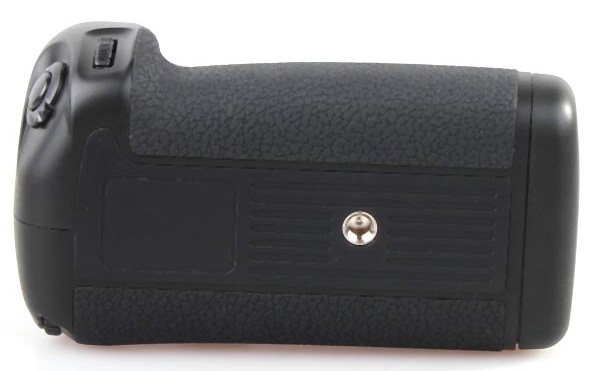 Bateriový grip Meike pro NIKON D7000 Battery grip ( MB-D11)