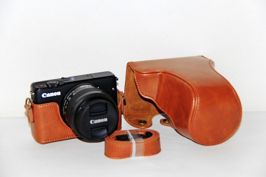 Kožené pouzdro pro Canon M100 světle hnědé