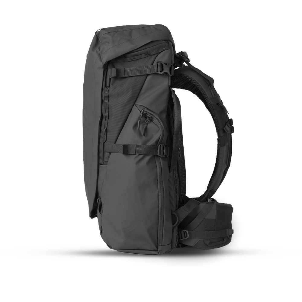 Turistický fotobatoh Wandrd Fernweh S/M Black