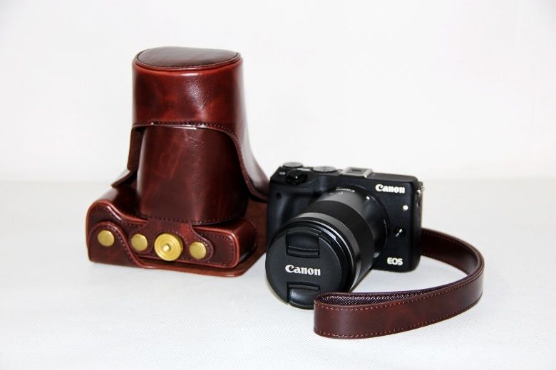 Kožené pouzdro pro CANON EOS M3 tmavě hnědé