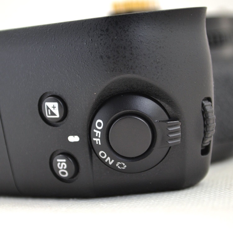 Bateriový grip pro Pentax k-7 / k-5 Battery grip Grip D-BG4