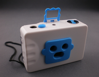 LOMO ROBOT 3 LENS CAMERA v1