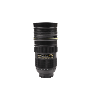 Termohrnek objektiv Nikon AF-S 24-70mm f/2.8 s čočkou