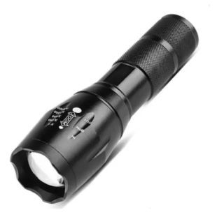 Jednoduchá zoom EDC svítilna SM11