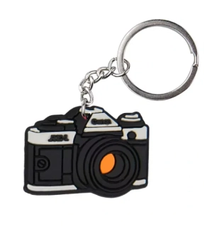 Přívěsek na klíče fotoaparát AE-1