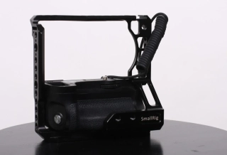 Cam Cage SmallRig + battery grip Meike pro Sony a6500